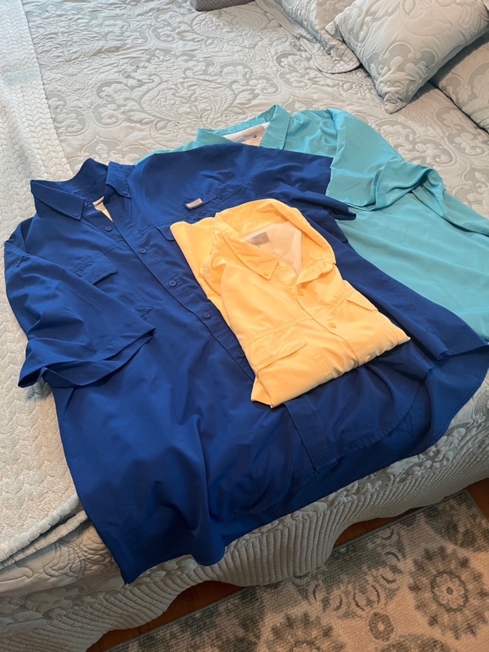 Casual Button-Down Shirt - Blue, Light Blue, Yellow